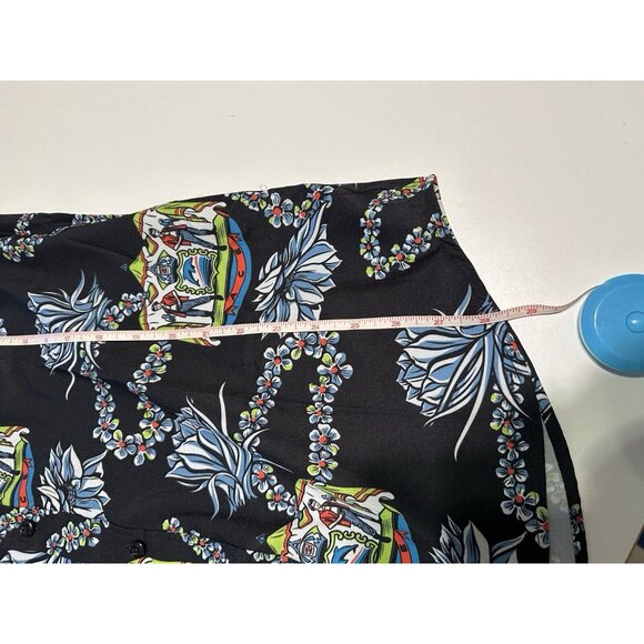 NWT RSVLTS Men Med Shirt Ace Ventura Pet Detective Roosevelts Tom Ace Hawaiian - Picture 7 of 8